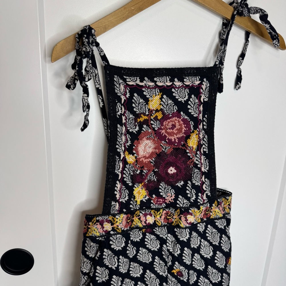 Anthropologie Embroidered Wide Leg Jumpsuit Motif Floral Tie Strap Size 6 - Picture 4 of 8